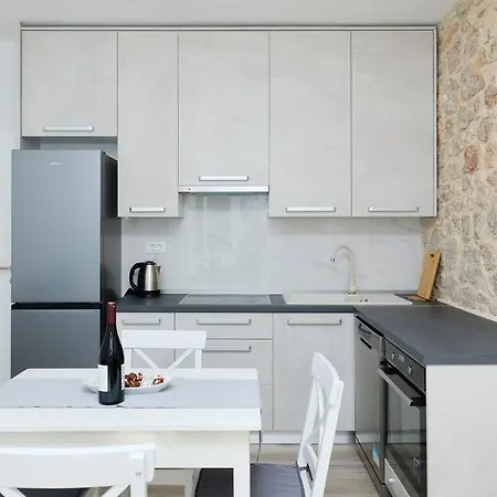 Kapetan Toni - Seafront Ap. Apartmán *