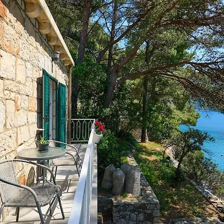 Kapetan Toni - Seafront Ap. Apartmán